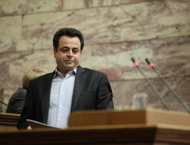 Ν.Σαντορινιός: Νησιωτική ανάπτυξη μέσω υδατικής και ενεργειακής αυτονομίας